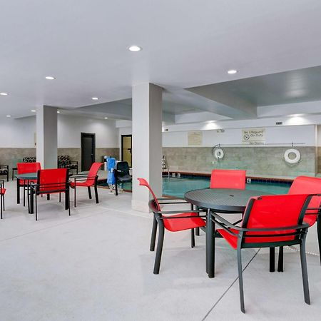Hampton Inn Salem Luaran gambar