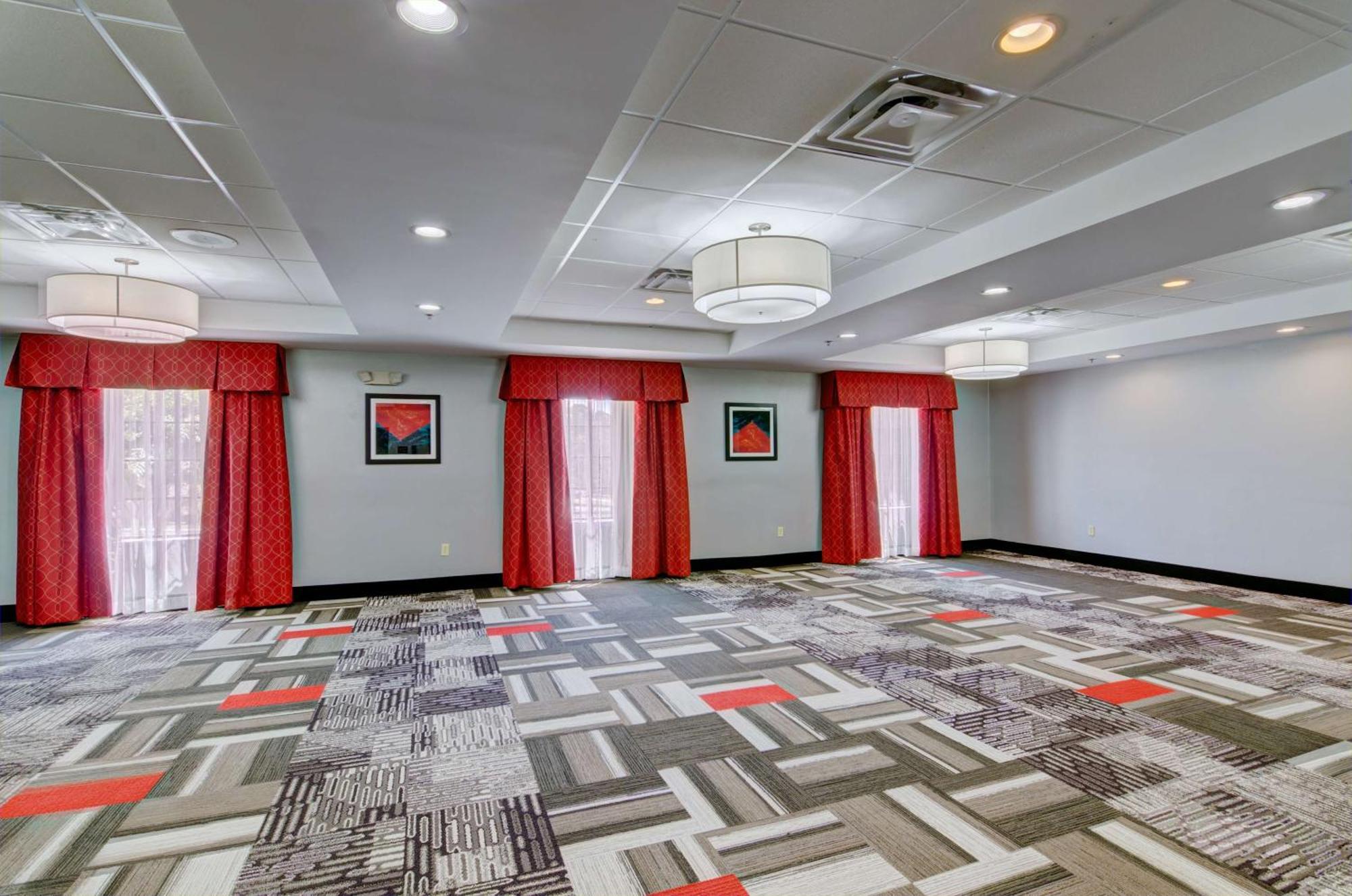 Hampton Inn Salem Luaran gambar