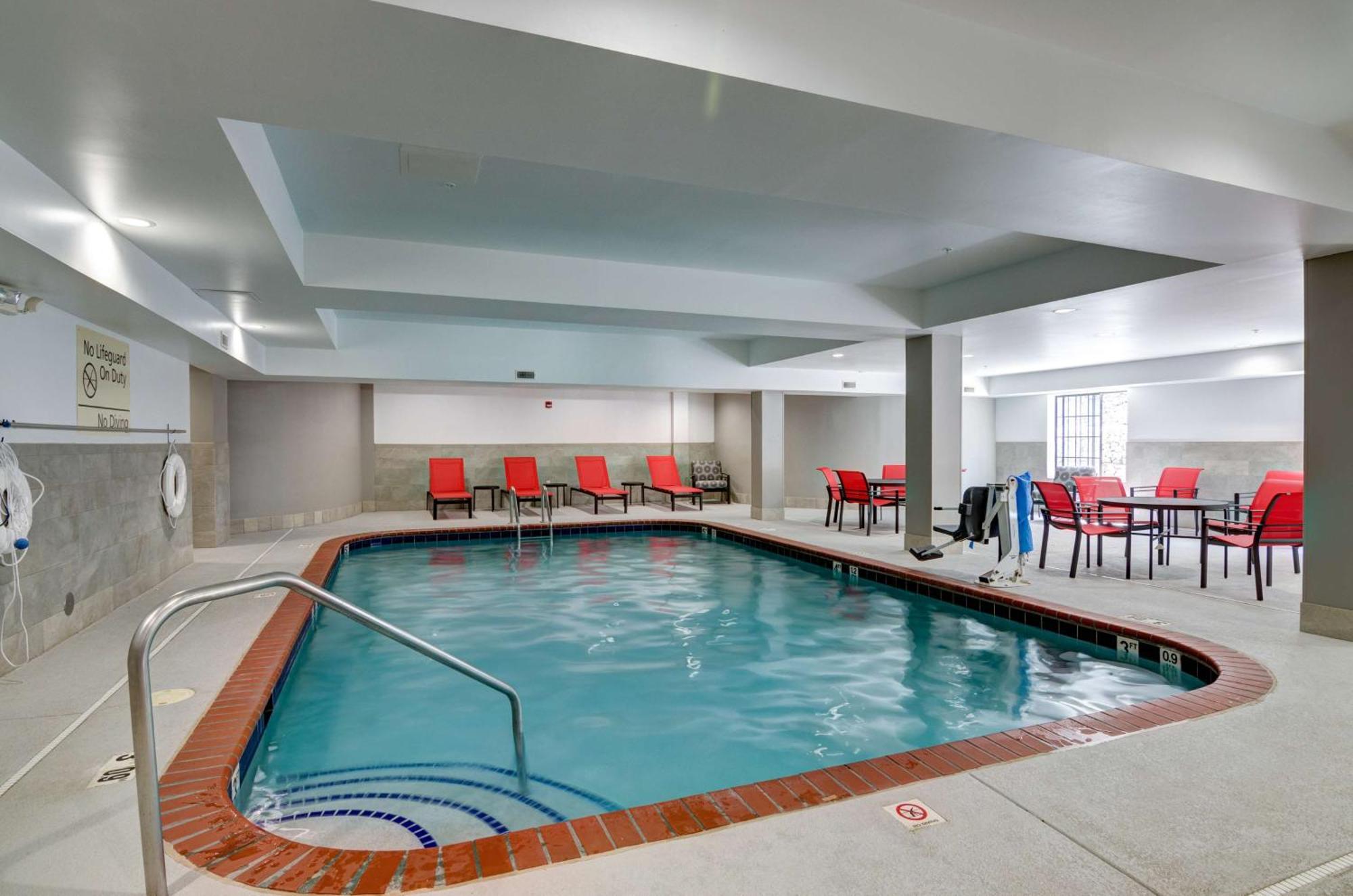 Hampton Inn Salem Luaran gambar